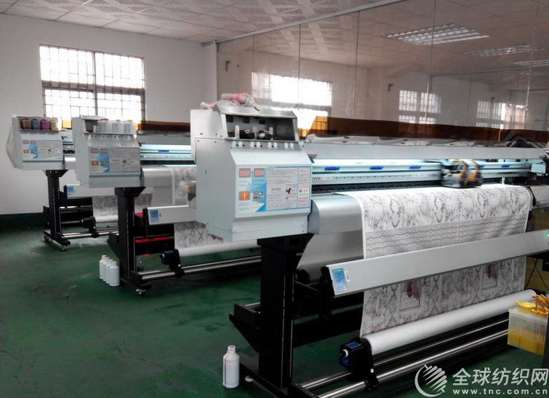 数码热转印技术革新服装面料印花 专业厂家直供，高效批发方案